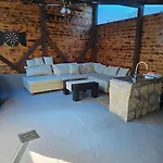 Apartamento House Gaspar *